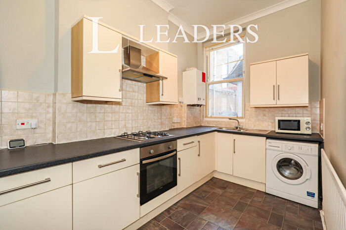 1 Bedroom Flat To Rent In Grange Court, ST6