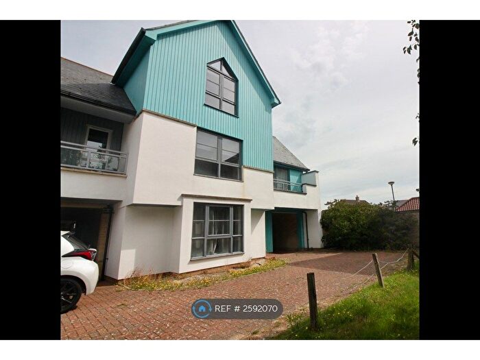 5 Bedroom Semi-Detached House To Rent In Sloeberry Road, Ipswich, IP3
