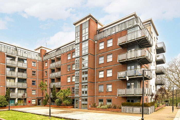 1 Bedroom Apartment To Rent In Berber Parade, Woolwich, SE18