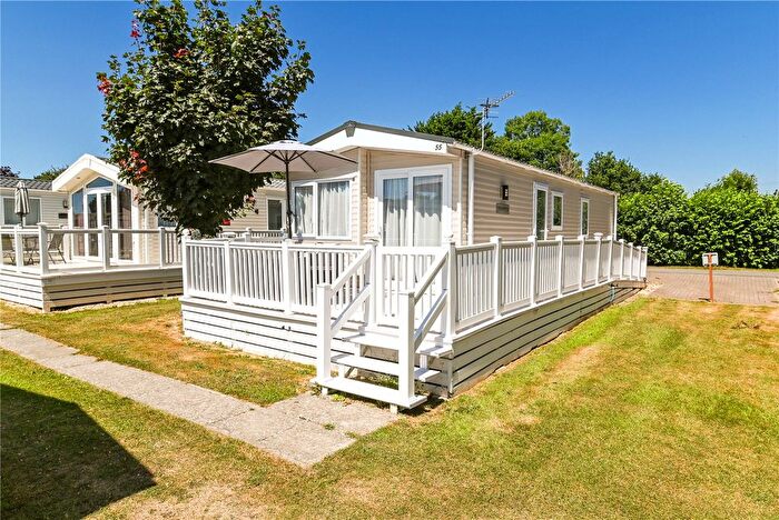 2 Bedroom Park Home For Sale In Rowan, Hoburne Bashley Holiday Park, New Milton, Hampshire, BH25