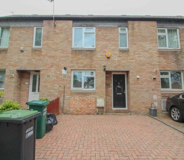 3 Bedroom Terraced House To Rent In Muirfield Road, Watford, Hertfordshire, WD19