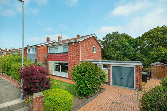 3 Bedroom Detached House For Sale In Westbourne Avenue, Choppington, NE62