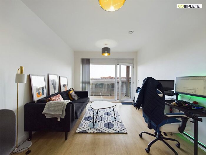 1 Bedroom Flat For Sale In Loom Building, Ancoats, Manchester, M4