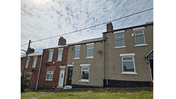 3 Bedroom Terraced House For Sale In Argent Street, Peterlee, SR8