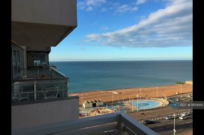 2 Bedroom Penthouse To Rent In Kings Road, Brighton, BN1