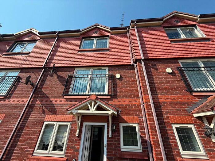 4 Bedroom Terraced House To Rent In Field Lane, Litherland, Liverpool, L21