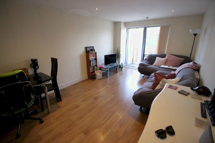 2 Bedroom Flat To Rent In Turner Street, London, E16
