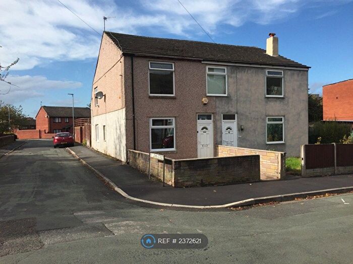 3 Bedroom Semi-Detached House To Rent In Thomas Street, Runcorn, WA7