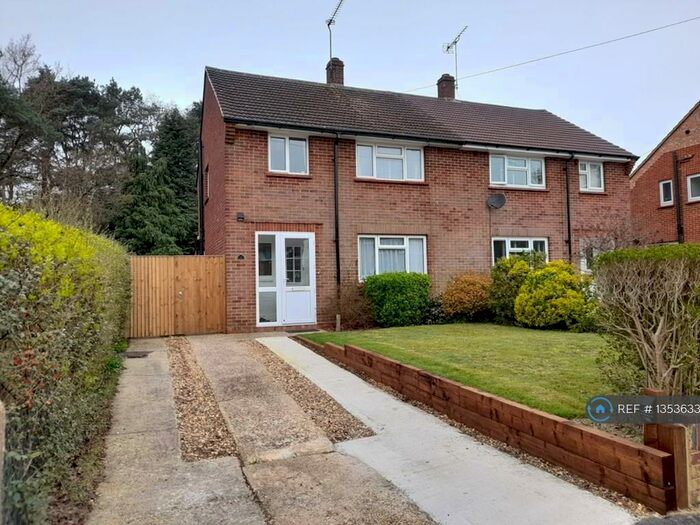 3 Bedroom Semi-Detached House To Rent In Wickham Road, Camberley, GU15