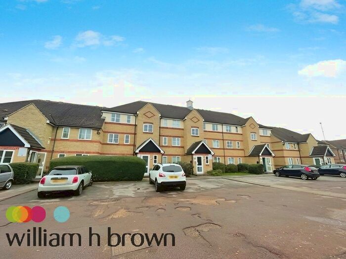 1 Bedroom Property To Rent In Hove Close, Grays, RM17