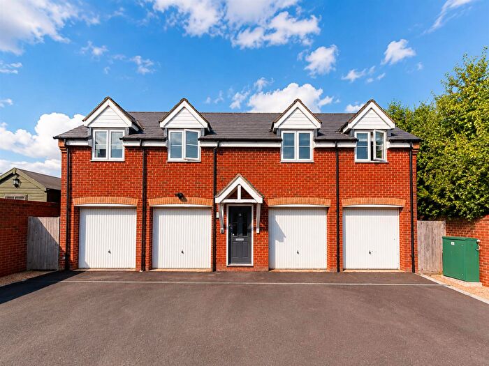2 Bedroom Coach House For Sale In , Thompson Close, St Crispin, NN5
