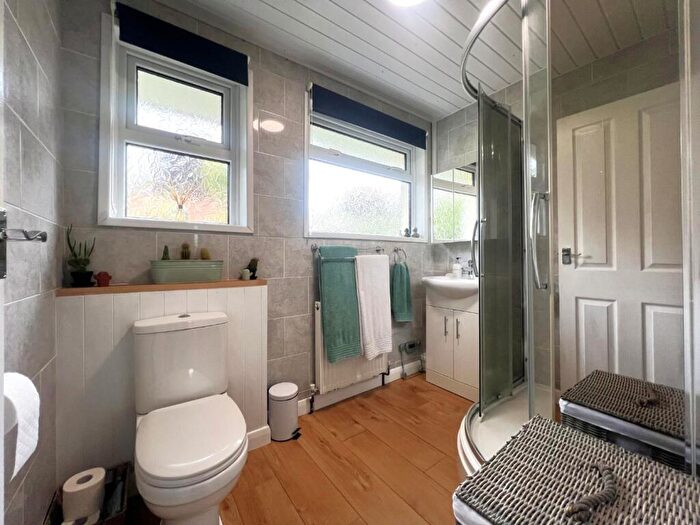2 Bedroom Semi-Detached Bungalow For Sale In Firs Grove, Barnstaple, EX32