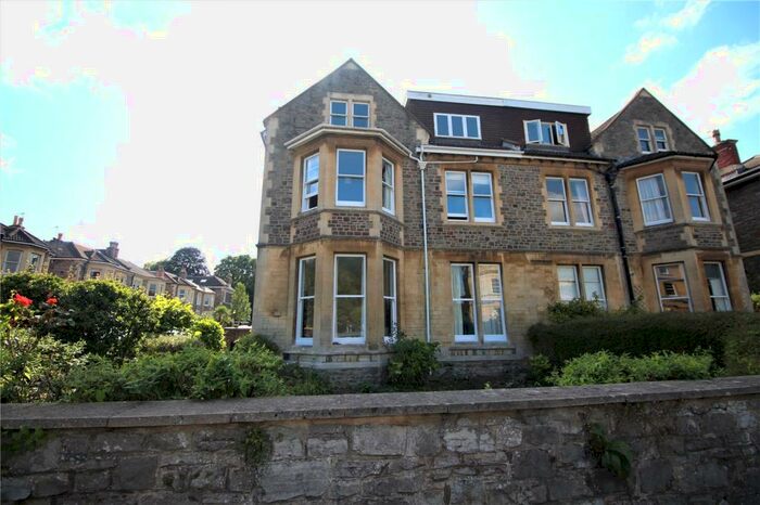2 Bedroom Apartment To Rent In Redland Road, Bristol, BS6