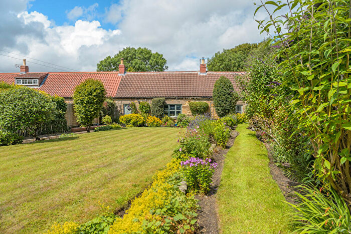 4 Bedroom End Of Terrace House For Sale In Newton-On-The-Moor, Morpeth, Northumberland, NE65