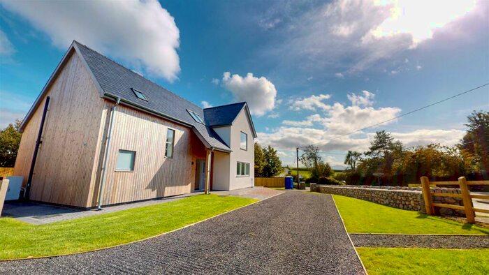 4 Bedroom Detached House For Sale In Ty Hen Efail, Llanddona, LL58