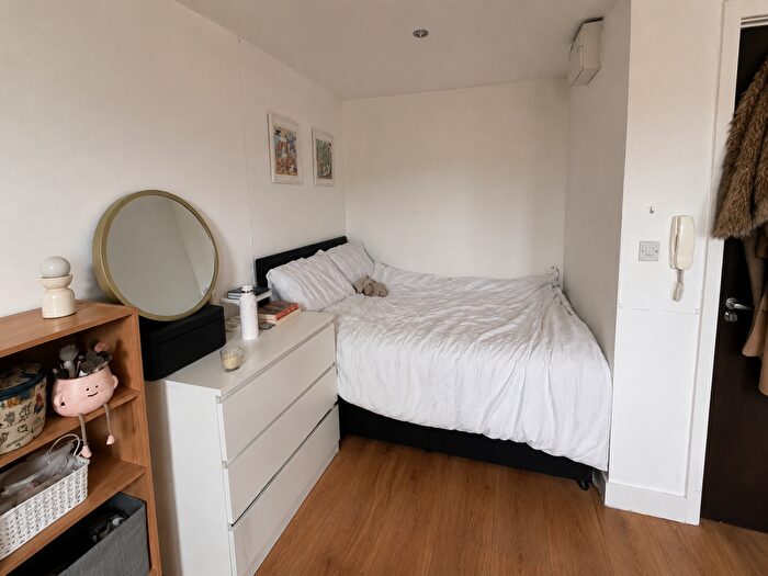 1 Bedroom Flat To Rent In Upper Hill Street, City Centre / Georgian Quarter, Liverpool, L8