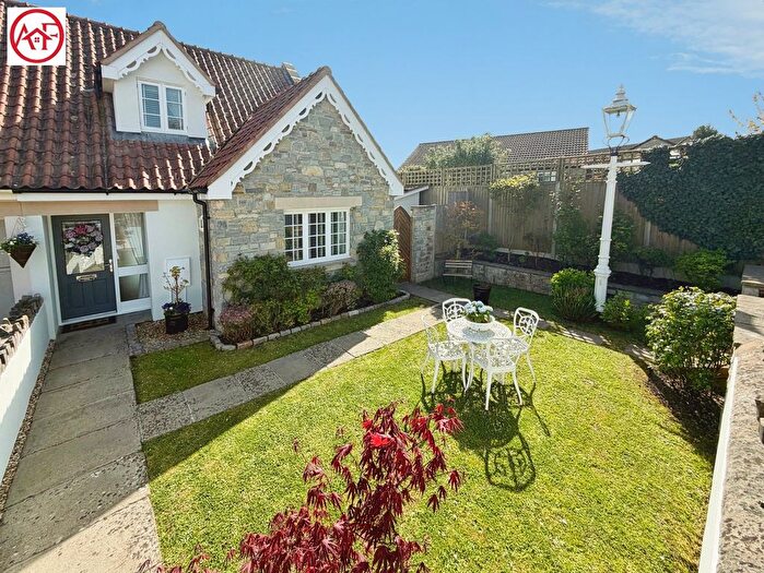 2 Bedroom Semi Detached House For Sale In Ash Tree Farm Court, Woolavington, TA7