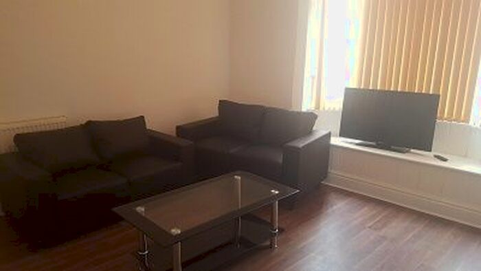 5 Bedroom Flat To Rent In Bristol Road, Selly Oak, B29