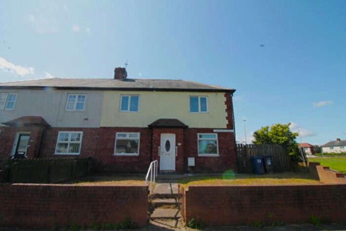 4 Bedroom Semi-Detached House To Rent In Stanhope Road, Jarrow, South Tyneside, NE32