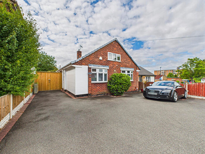 2 Bedroom Detached Bungalow For Sale In Ferrers Way, Allestree, DE22