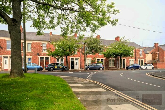 3 Bedroom Flat To Rent In Prospect Place, Newcastle Upon Tyne, NE4