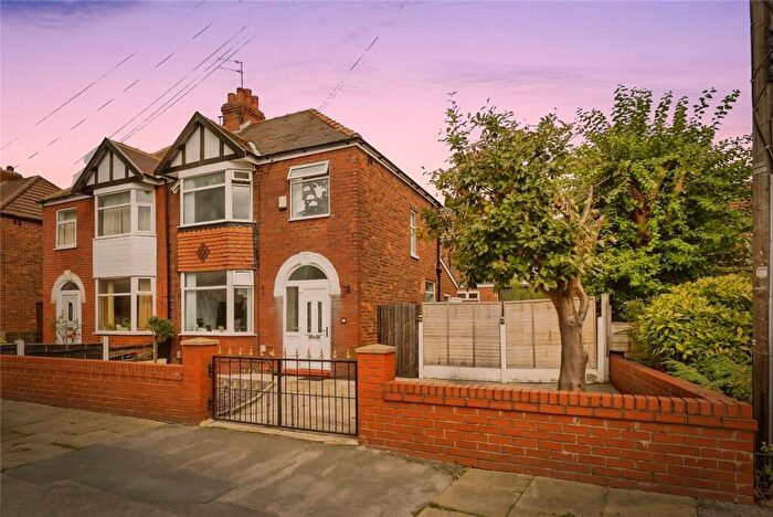 3 Bedroom Semi Detached House For Sale In Town Lane, Denton, M34