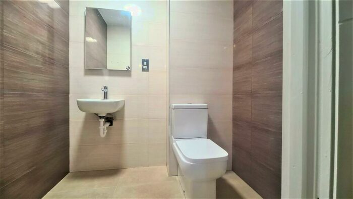 3 Bedroom Flat To Rent In Butchers Road, London, E16