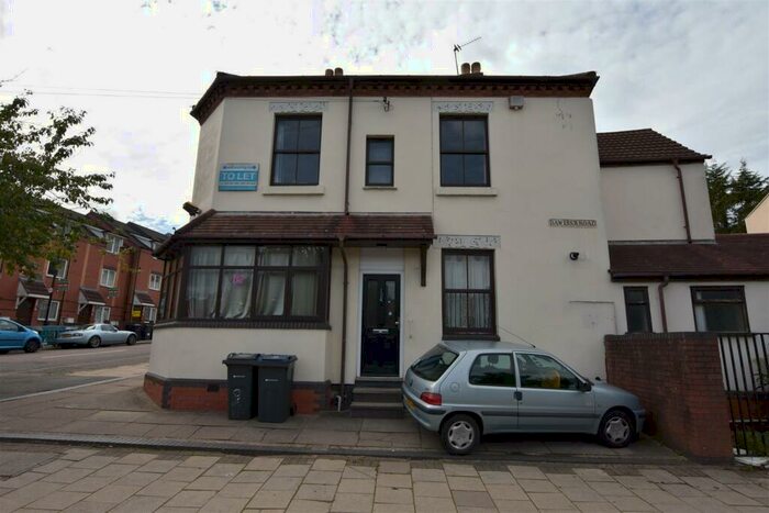 4 Bedroom House To Rent In Dawlish Road, Birmingham, B29