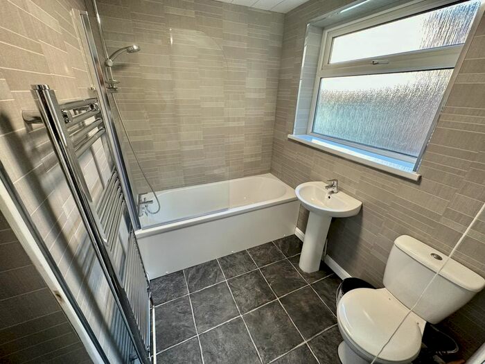 2 Bedroom Terraced House To Rent In Berkshire Street, Hull, HU8