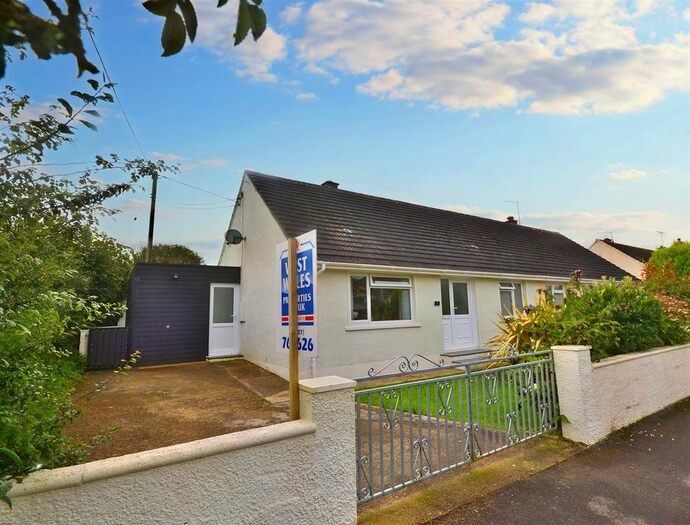 2 Bedroom Semi-Detached Bungalow For Sale In Station Road, Letterston, Haverfordwest, SA62