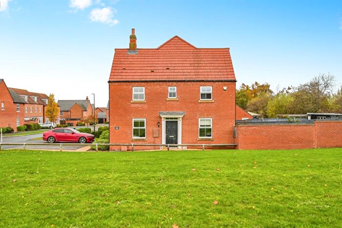 3 Bedroom Semi-Detached House For Sale In Galloway Road, Drakelow, Burton-On-Trent, DE15