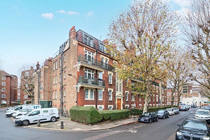 2 Bedroom Flat To Rent In Bridge Avenue, London, W6