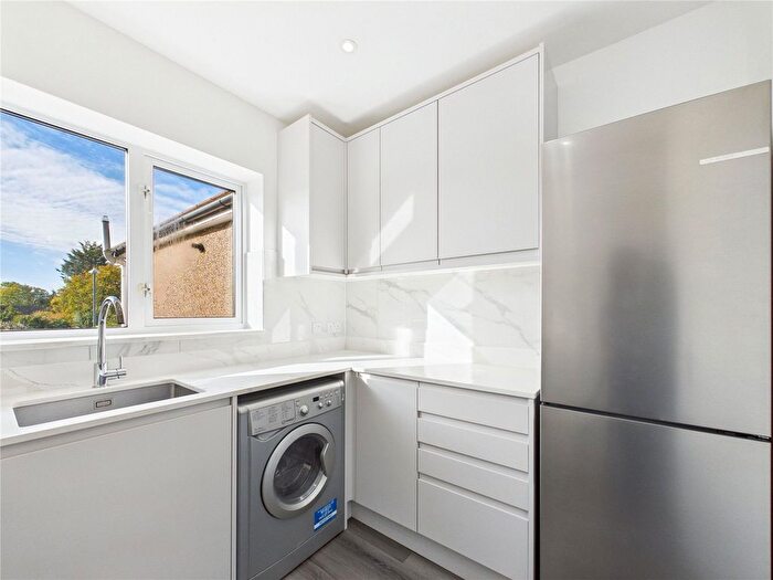 1 Bedroom Flat To Rent In Priory Way, Harrow, Middx, HA2