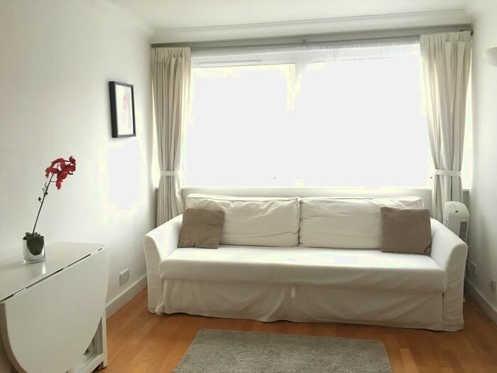 1 Bedroom Flat To Rent In Fitzroy Street, Fitzrovia, T, W1