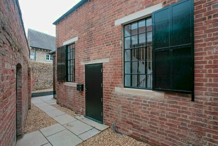 1 Bedroom Detached House To Rent In St. Thomas Street, Oxford, OX1