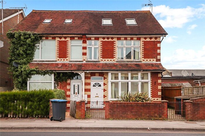 2 Bedroom Flat For Sale In Royal George Road, Burgess Hill, West Sussex, RH15