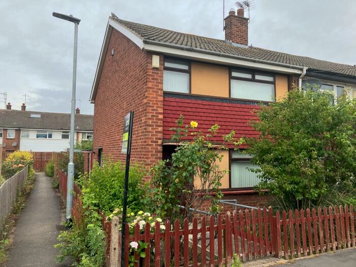 3 Bedroom Terraced House To Rent In Apollo Walk, Bellfield Avenue, HU8