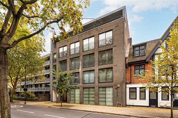 2 Bedroom Flat For Sale In Long Lane, London Bridge, SE1