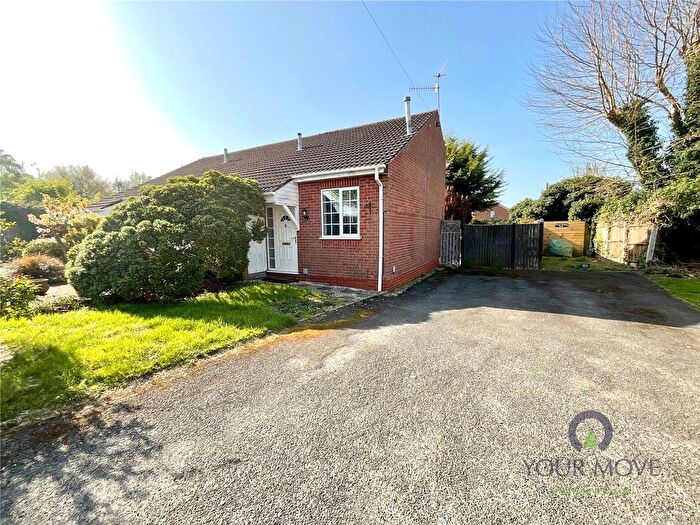 1 Bedroom Semi-Detached House To Rent In Kingston Close, Droitwich, Worcestershire, WR9