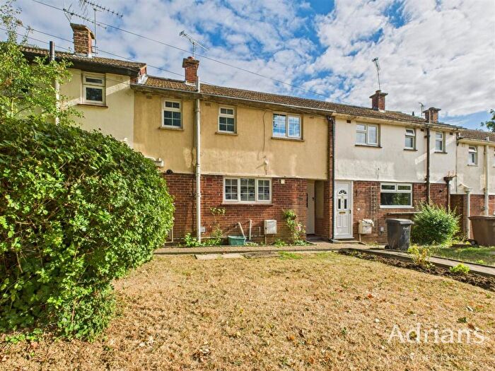 3 Bedroom House For Sale In Edenway, Chelmsford, CM1