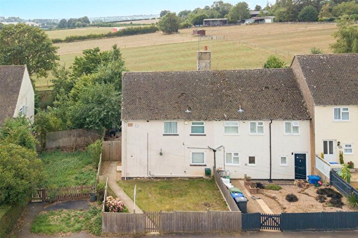 3 Bedroom End Terrace House For Sale In Arbury Banks, Chipping Warden, Banbury, OX17