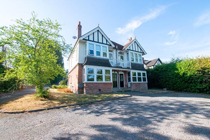 2 Bedroom Flat To Rent In Tilsmore Road, Heathfield, TN21