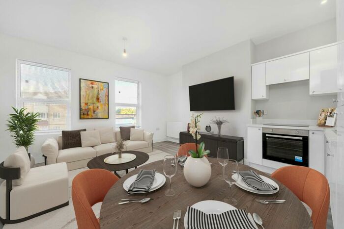 2 Bedroom Property To Rent In Croydon Road, Beckenham, BR3