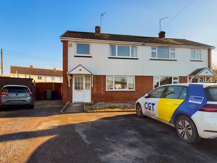 3 Bedroom Property To Rent In Westfield Avenue, Northway, Tewkesbury, GL20