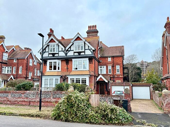 3 Bedroom Apartment For Sale In Denton Road, Meads, Eastbourne, BN20