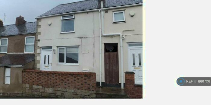 2 Bedroom Semi-Detached House To Rent In Hill Street, Wrexham, LL14
