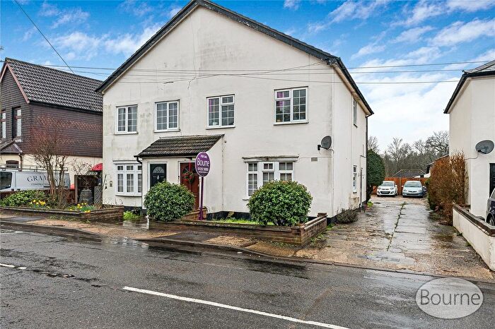 1 Bedroom Flat For Sale In Shawfield Road, Ash, Surrey, GU12