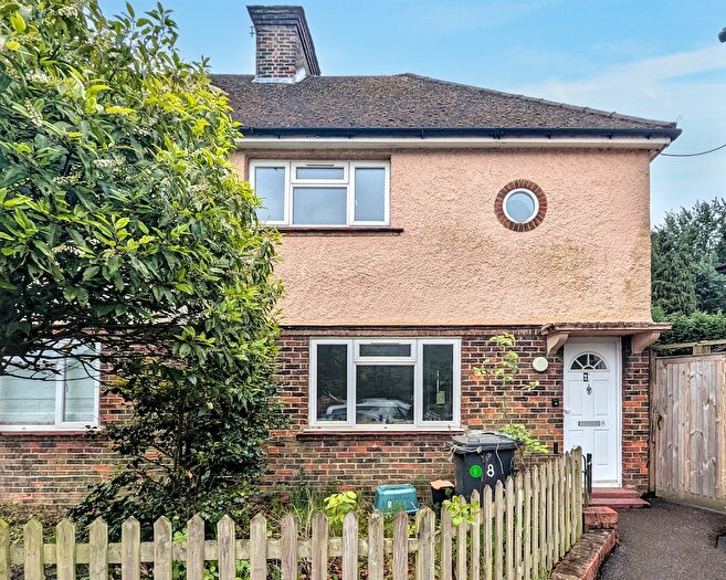3 Bedroom End Of Terrace House For Sale In Pine View, Platt, Sevenoaks, TN15