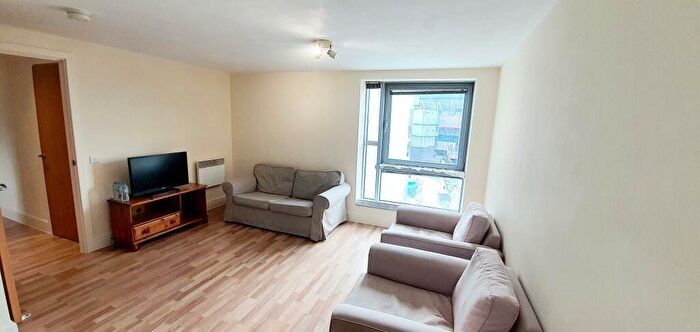 2 Bedroom Apartment To Rent In Golate Court, Westgate Street, CF10