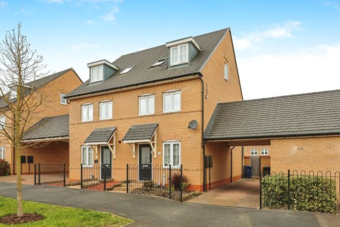 3 Bedroom Semi-Detached House For Sale In Gumcester Way, Godmanchester, Huntingdon, PE29